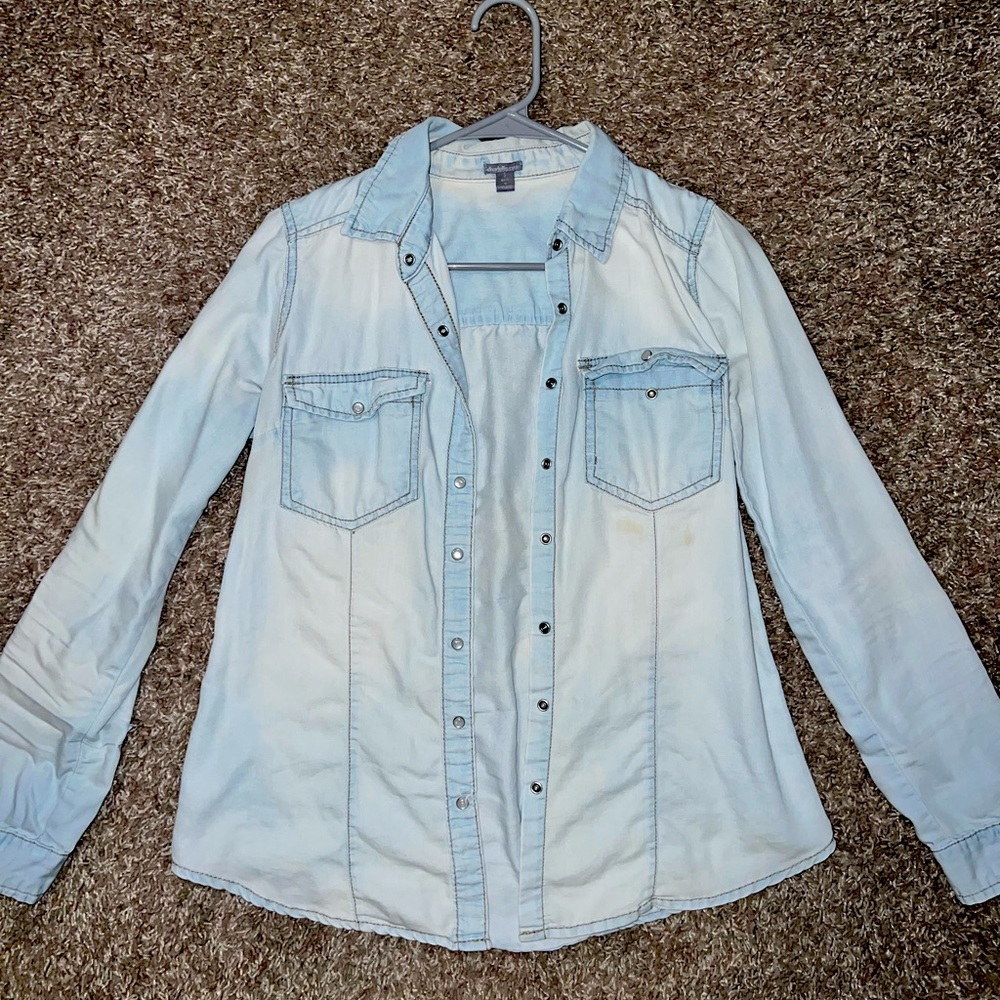 Charlotte Russe button up
